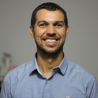Prof. GERSON S LEITE
