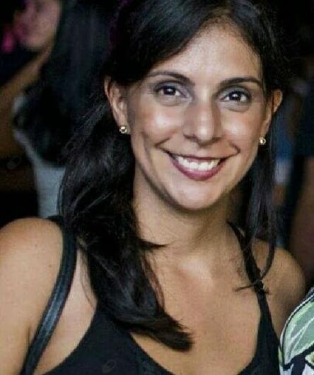 Wania Menezes Miranda