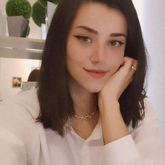 Dra. Aline Madeira