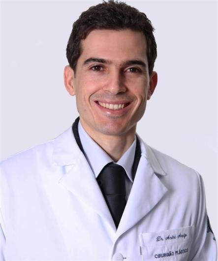 Dr. Andre Araujo