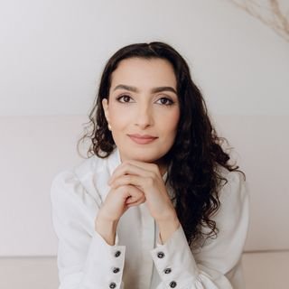 Dra. Paula Carolina Andrade Mariano