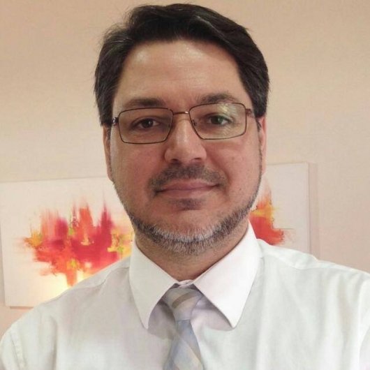 Dr. Renan Rocha