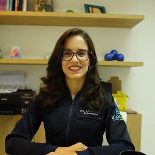 Dra. Larissa Garrote Duarte