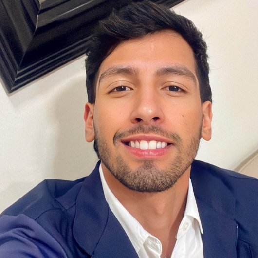 Dr. Jeferson R. Macedo