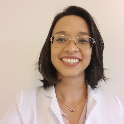 Dra. Andressa Kodama