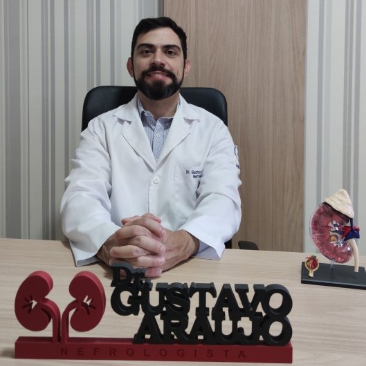 Dr. Gustavo Vasconcelos de Araujo