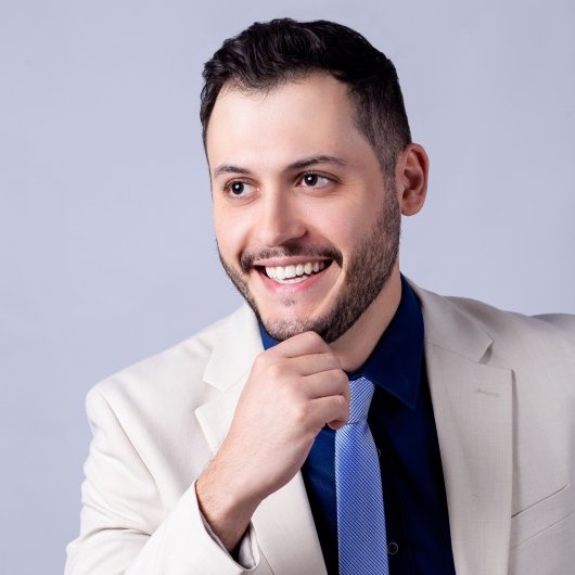 Dr. Alisson Azevedo