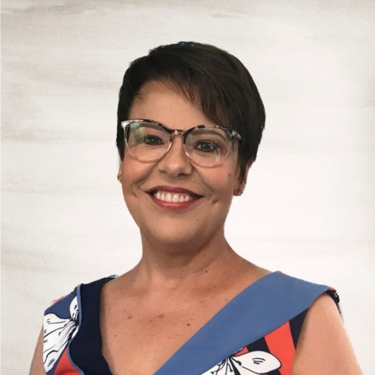 Prof. Elza Daniel de Mello