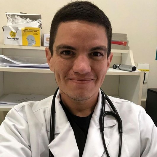 Dr. Leonardo Vasconcelos