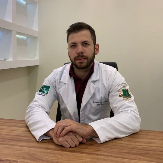 Dr. Renan de Souza Melo