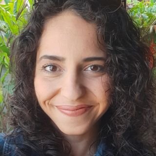Marina Valerio Dutra de Oliveira