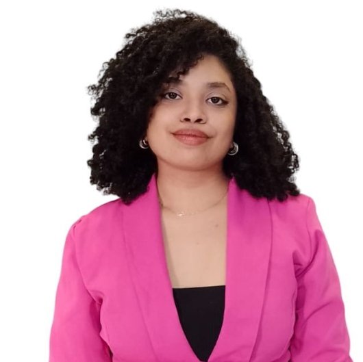 Júlia G. Fernandes
