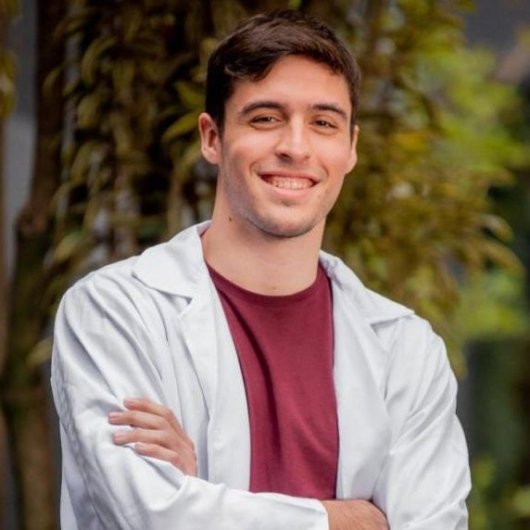 Dr. Lucas Miranda Corrêa de Menezes