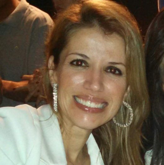 Dra. Karine V de Oliveira