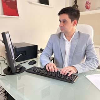 Dr. Felipe Saint Clair