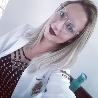 Andréia Lourenço Martins
