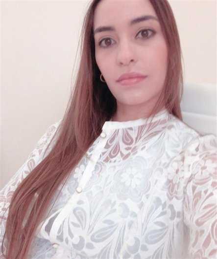 Dra. Camila Lima
