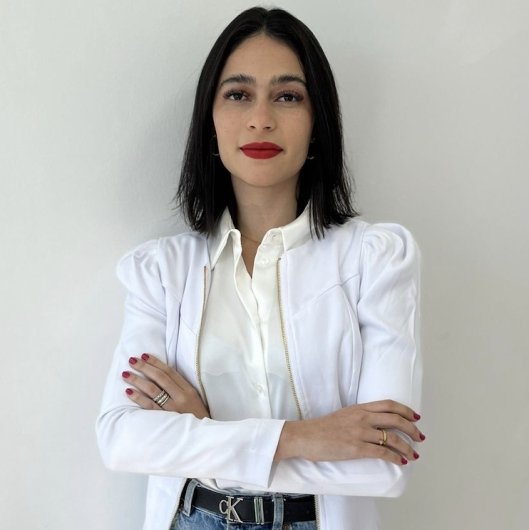 Dra. Jeniffer Peroni