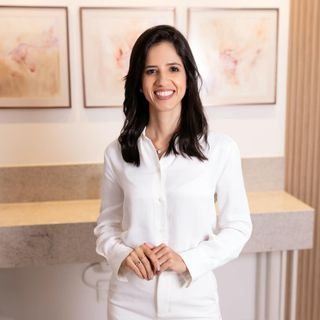Dra. Ludmila Godinho Figueiredo Nazareth