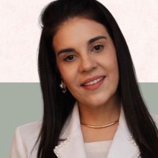 Dra. Cristiane Carine Rodrigues