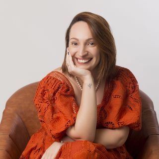 Dra. Palmira Catarina Aguiar Souza