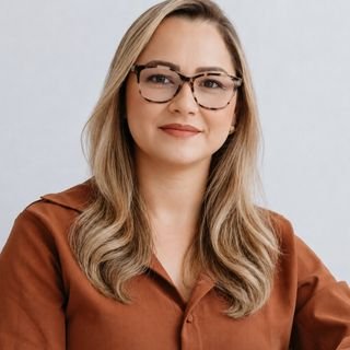 Dra. Natália Alves Pereira