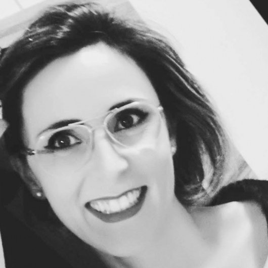 Dra. Vivian Lemos
