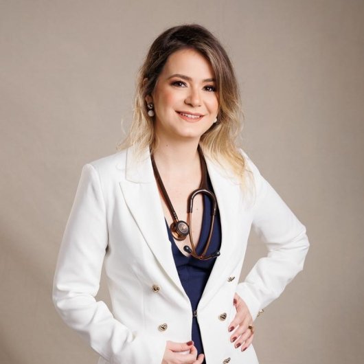 Dra. Sayra Lacerda De Oliveira