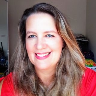 Dra. Giane Amanda Medeiros
