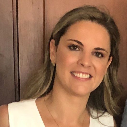 Dra. Roberta Furtado