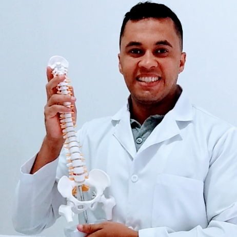 Dr. Renan Santos