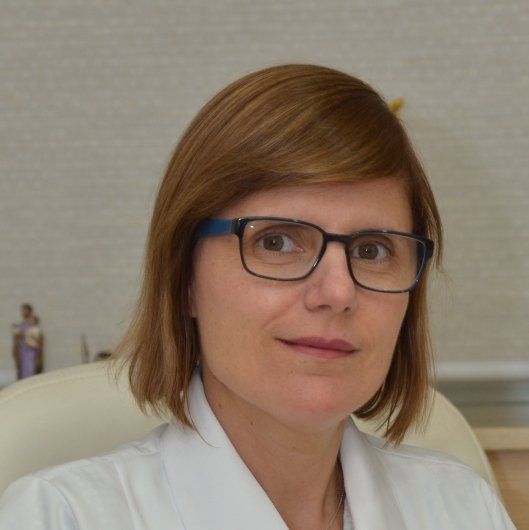Dra. Giselle Iannarella Lacerda