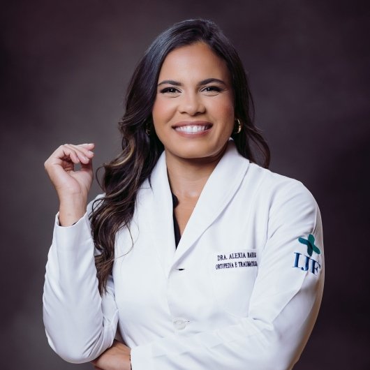 Dra. Alexia Barros