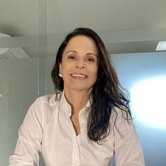 Dra. Adriana Rocholi