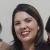 Dra. Fabíola Alves