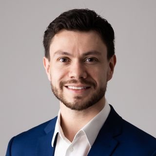 Dr. Matheus Costa