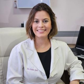 Dra. Juliana Spuri