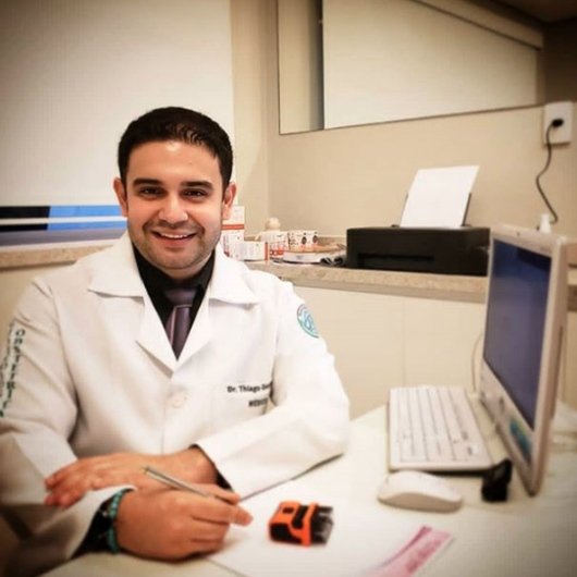 Dr. Thiago Gester