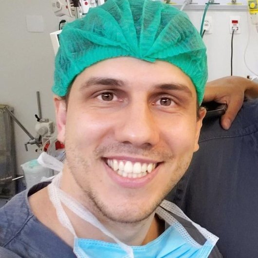 Dr. Marcus Coimbra