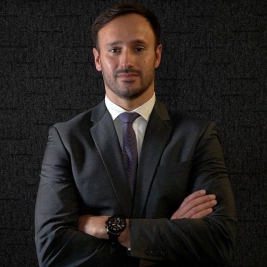 Dr. Pablo Cambeses Souza