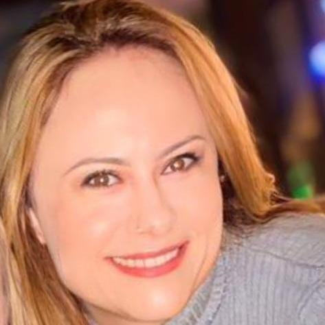 Dra. Vivilaine Maturana de Souza