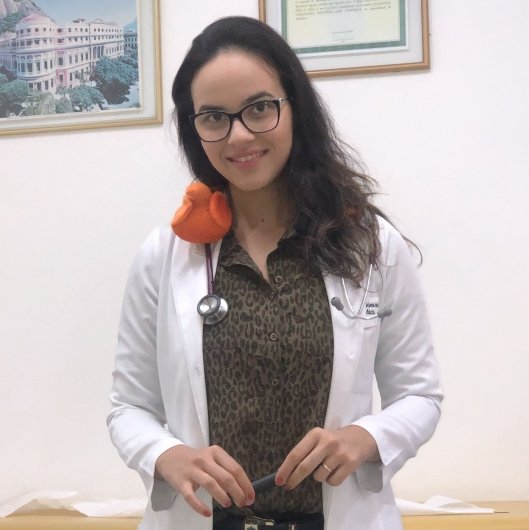 Dra. Raquel Góes de Ávila