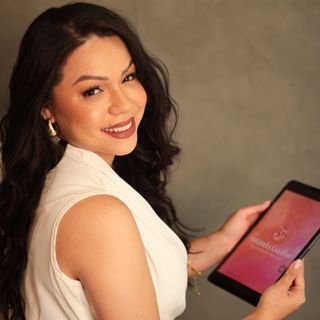 Dra. Amanda Gualter