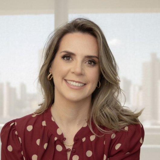 Dra. Aline Azevedo Morais De Bortoli