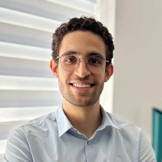 Dr. Henrique Lacet