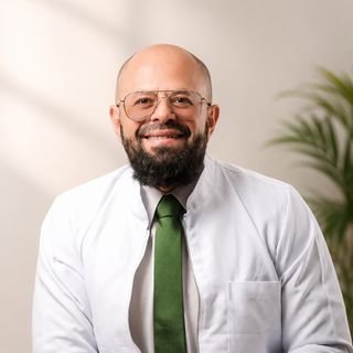 Dr. Cesar Alcantara de Albuquerque