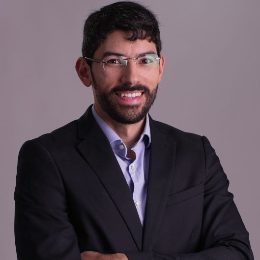 Dr. Hyago Casimiro Mendes de Oliveira