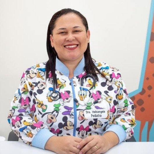 Dra. Helisangela Alves de Oliveira