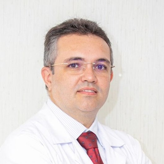 Dr. Alexandre Augusto Fernandes