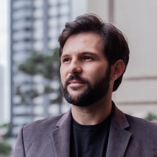 Dr. Rafael Fabricio